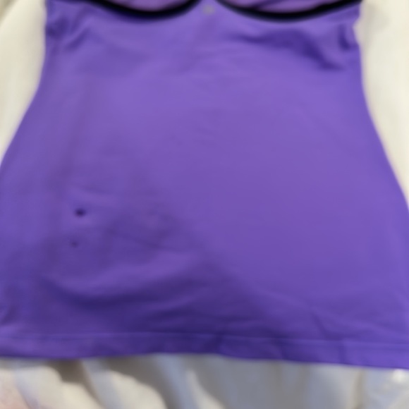 LULULEMON TOP PURPLE AND BLACK WITH INSIDE BRA - Picture 5 of 9